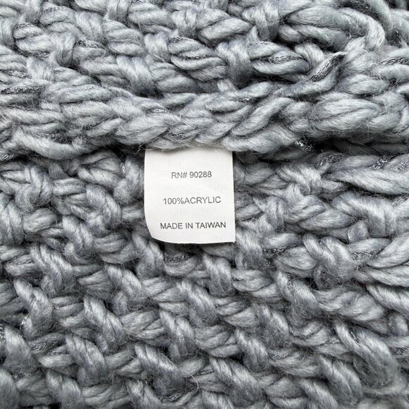 Adidas Gray Knit Pom Beanie Hat – Unisex Adult - Picture 5 of 9